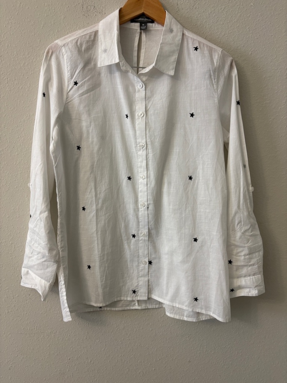 Lightweight White Star-Embroidered Button-Up Blouse